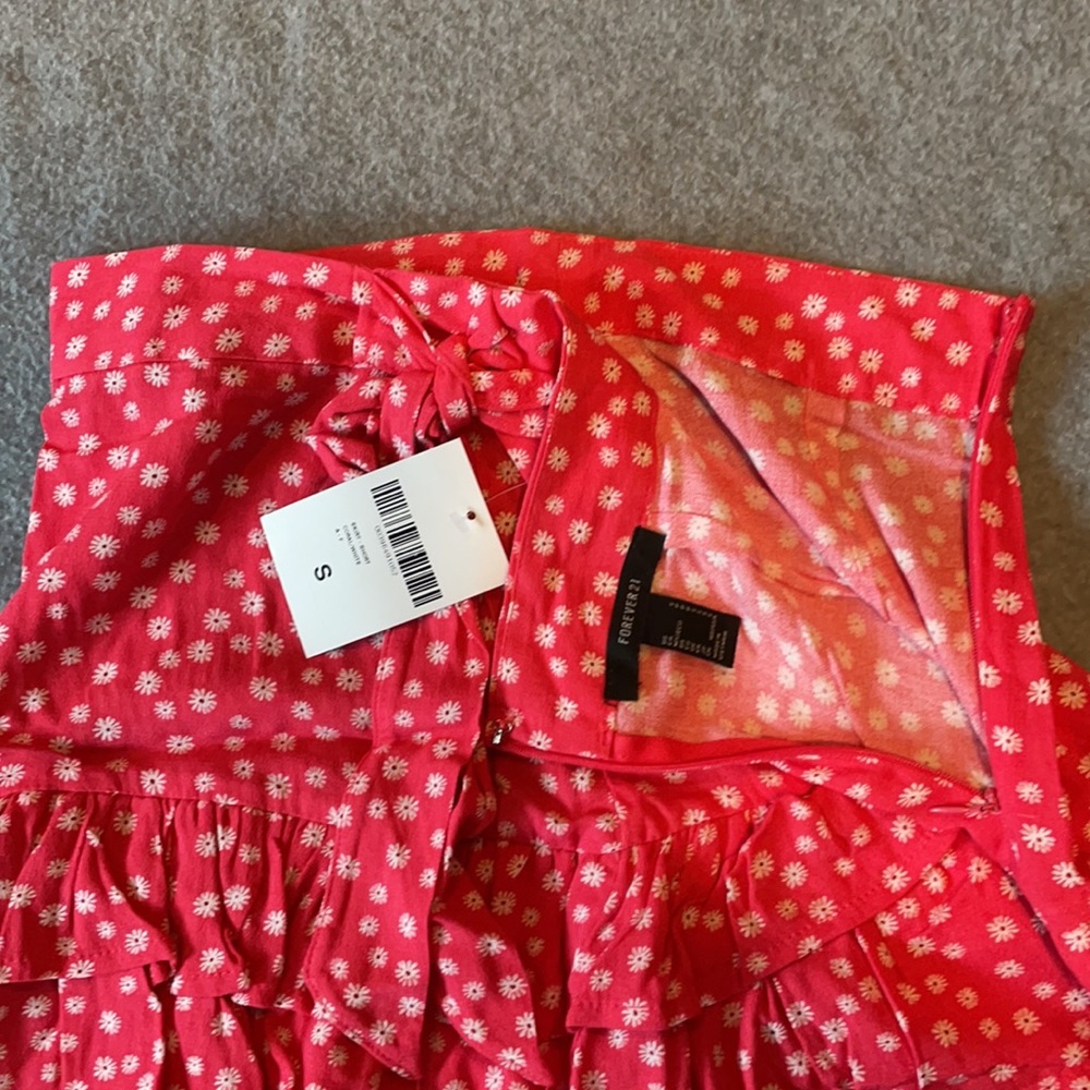 Coral skirt - Picture 2 of 3